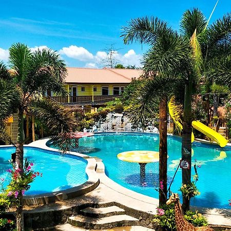 Ken-Yo Garden Resort And Hotel Pila  Luaran gambar