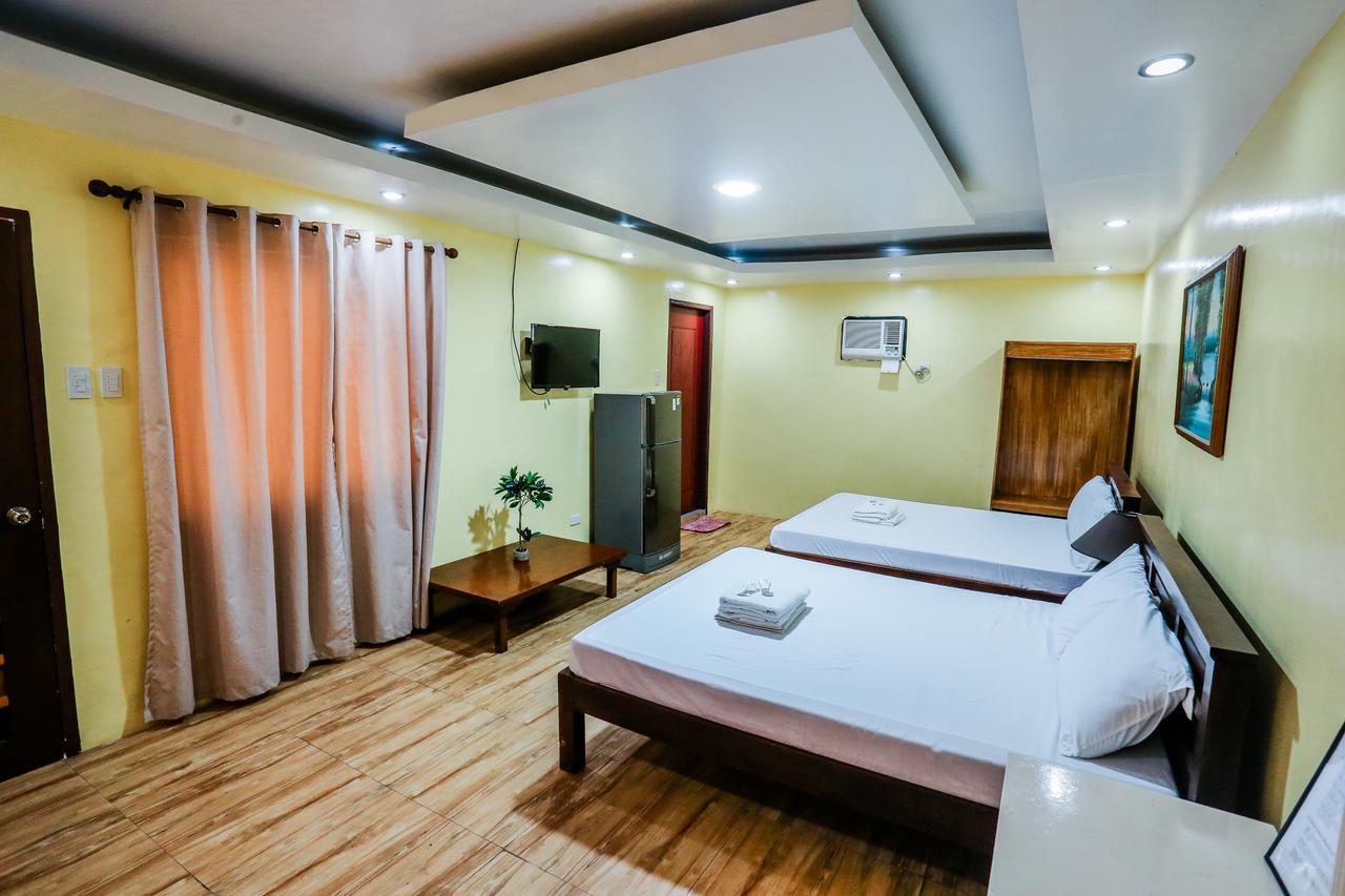 Ken-Yo Garden Resort And Hotel Pila  Luaran gambar