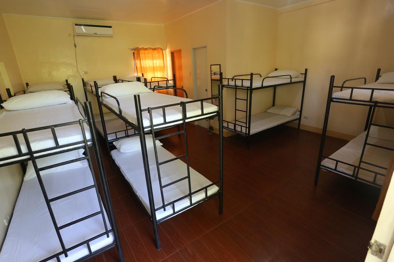 Ken-Yo Garden Resort And Hotel Pila  Luaran gambar