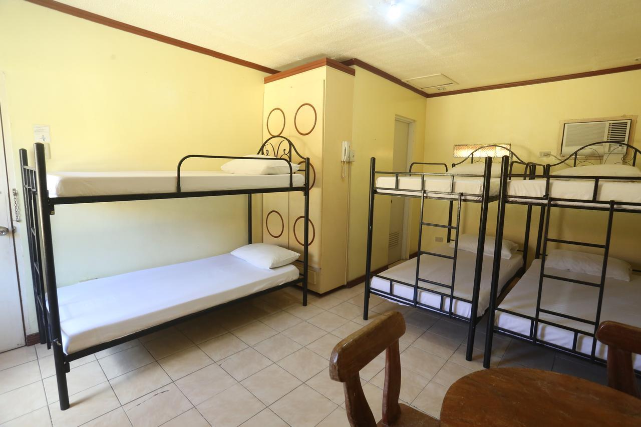 Ken-Yo Garden Resort And Hotel Pila  Luaran gambar