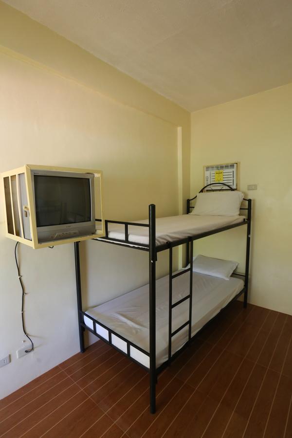 Ken-Yo Garden Resort And Hotel Pila  Luaran gambar