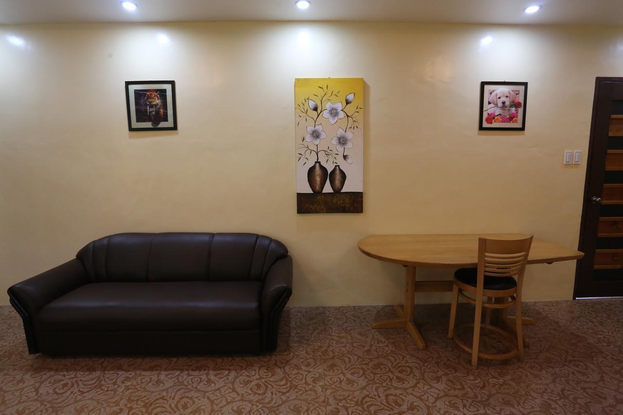 Ken-Yo Garden Resort And Hotel Pila  Luaran gambar