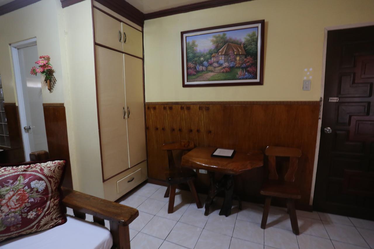 Ken-Yo Garden Resort And Hotel Pila  Luaran gambar
